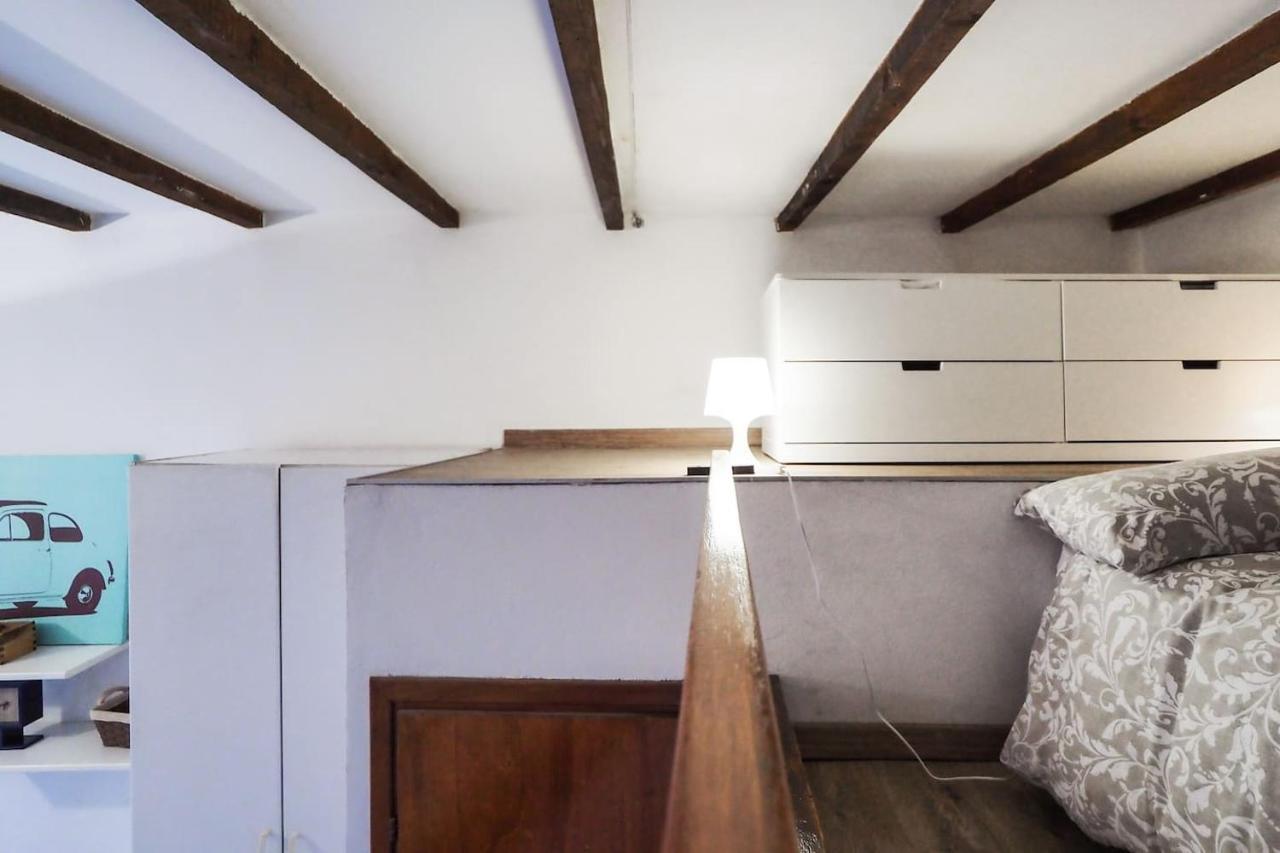 Primopiano - Ripa Apartment Milan Bagian luar foto
