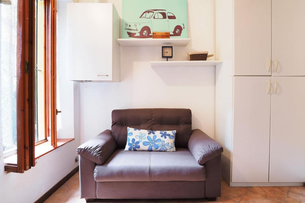 Primopiano - Ripa Apartment Milan Bagian luar foto