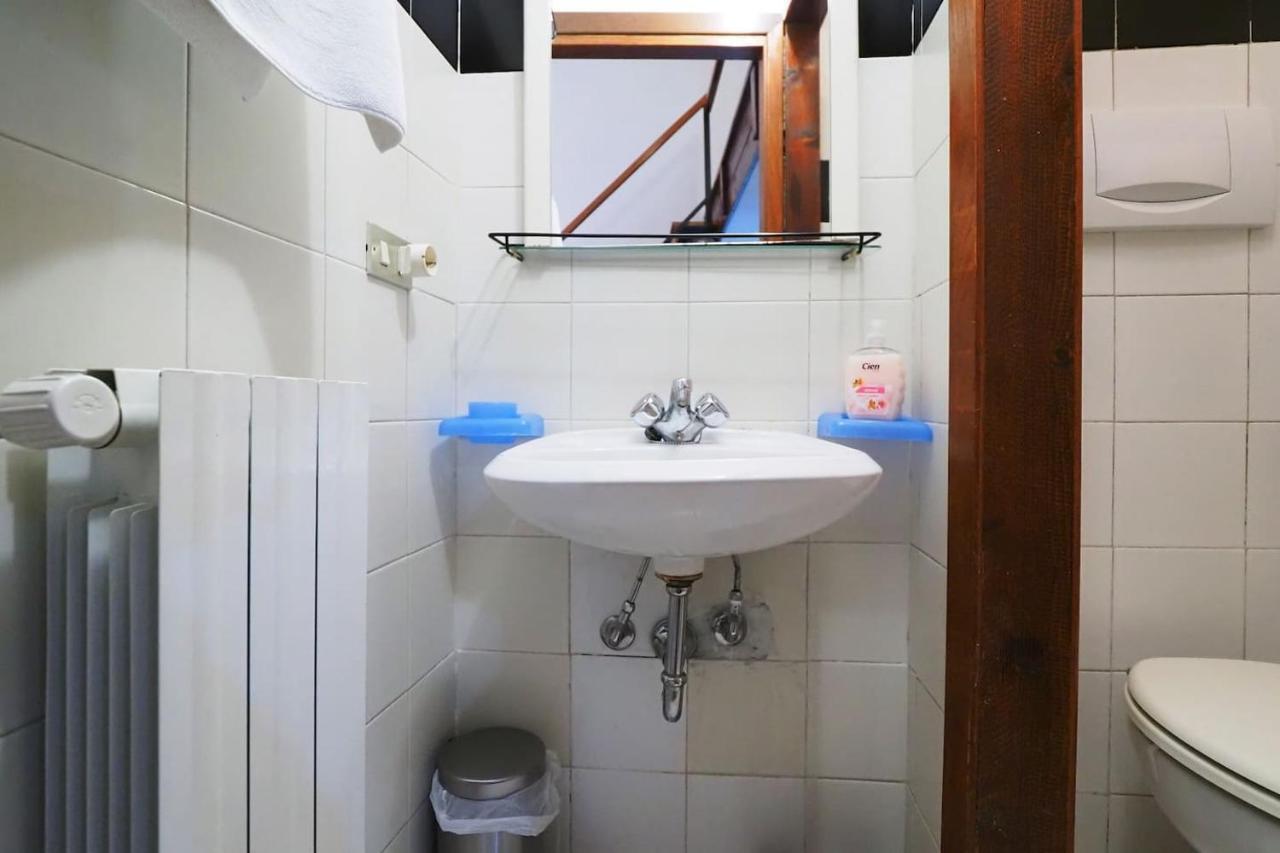 Primopiano - Ripa Apartment Milan Bagian luar foto